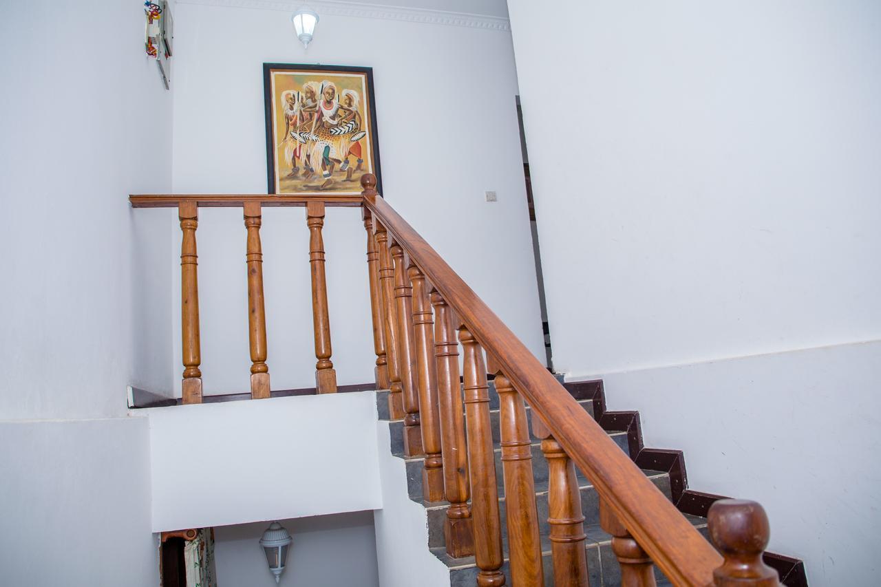 Saadani Tourist Center - Hostel 达累斯萨拉姆 外观 照片